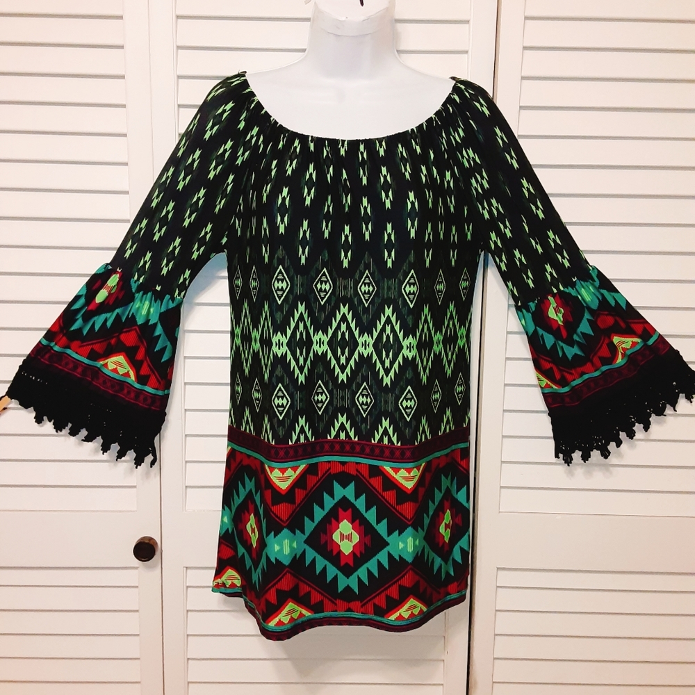 Lacy Bell Sleeve Tunic Dress/Blouse - Picture 4 of 9
